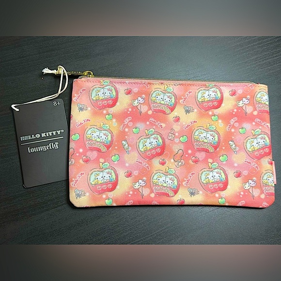 Loungefly x Hello Kitty and Friends Carnival Nylon Pouch NWT - Picture 1 of 6